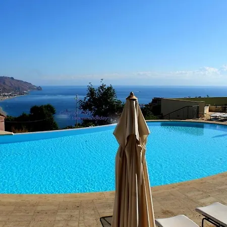 Bella Vista In Center With Pool By Holidays * Taormina